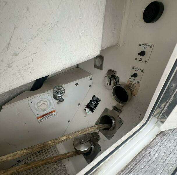 At Last 55ft Sea Ray Yacht For Sale