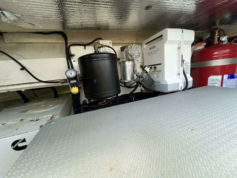 At Last 55ft Sea Ray Yacht For Sale