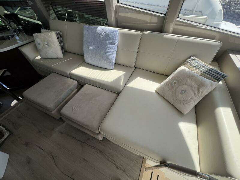 At Last 55ft Sea Ray Yacht For Sale