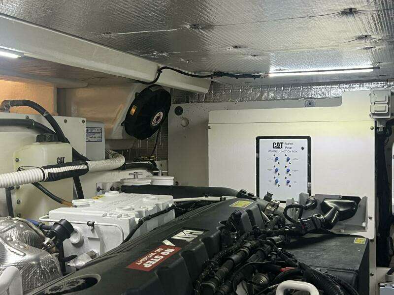 At Last 55ft Sea Ray Yacht For Sale