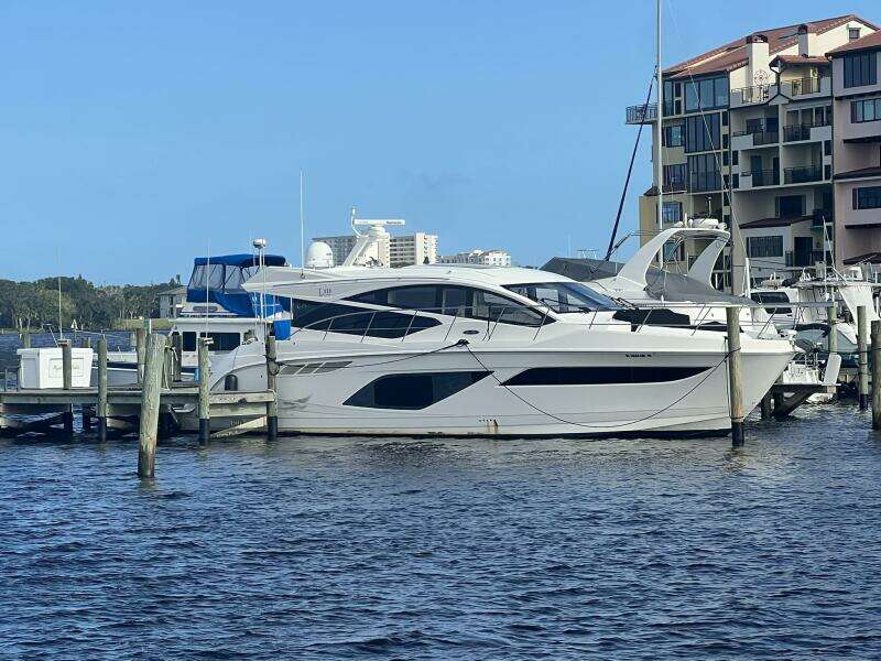 At Last 55ft Sea Ray Yacht For Sale