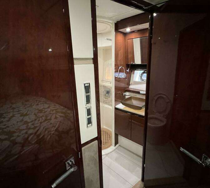 At Last 55ft Sea Ray Yacht For Sale