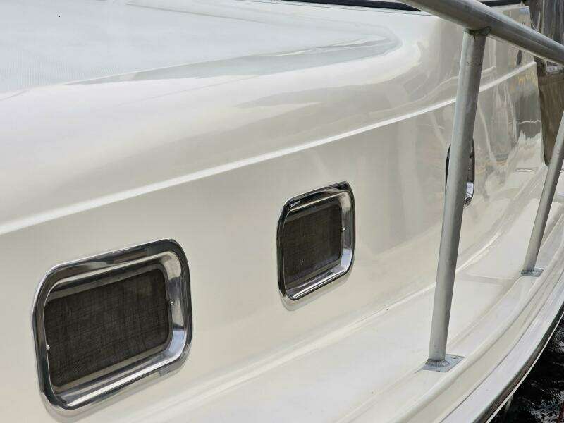 Rover 30ft Mainship Yacht For Sale