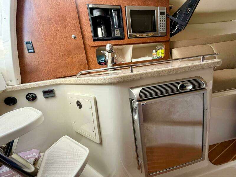 TILIKUM 35ft Hydra Sports Yacht For Sale