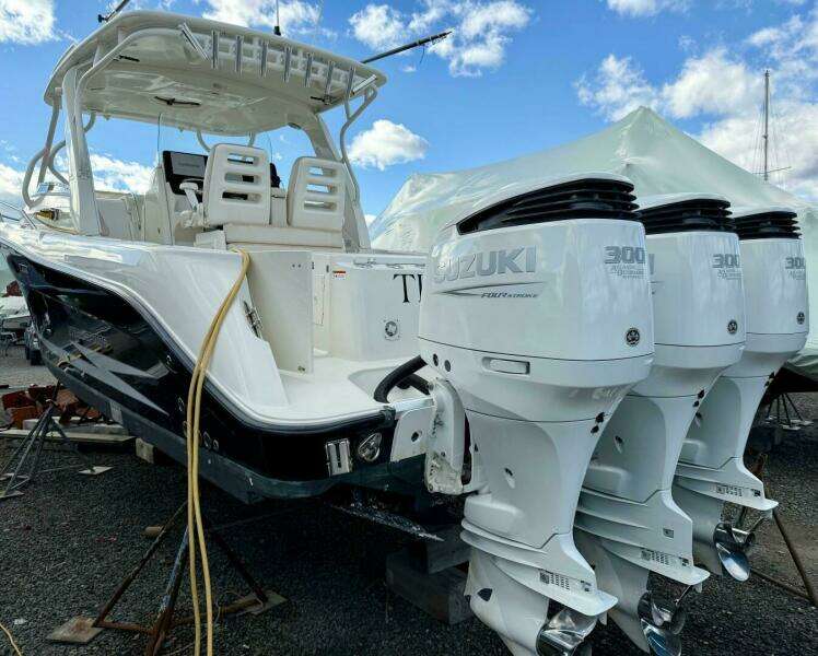 TILIKUM 35ft Hydra Sports Yacht For Sale