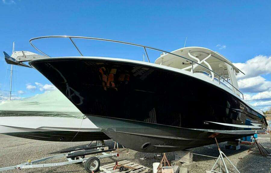 TILIKUM 35ft Hydra Sports Yacht For Sale