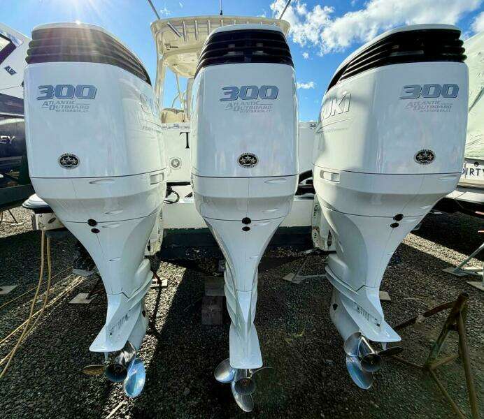 TILIKUM 35ft Hydra Sports Yacht For Sale