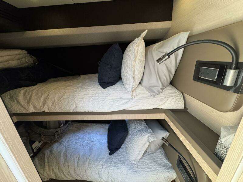 66ft Azimut Yacht For Sale