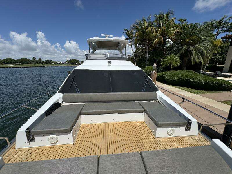 66ft Azimut Yacht For Sale