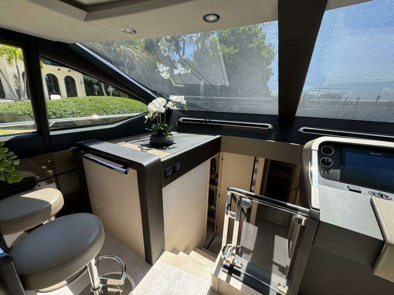 66ft Azimut Yacht For Sale