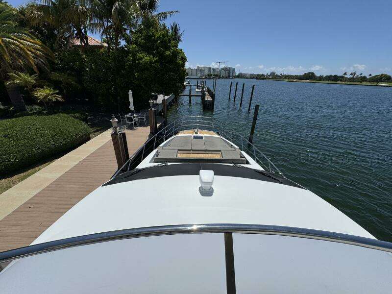 66ft Azimut Yacht For Sale