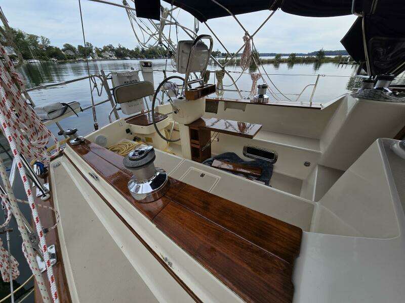 Balabusta 42ft Island Packet Yacht For Sale