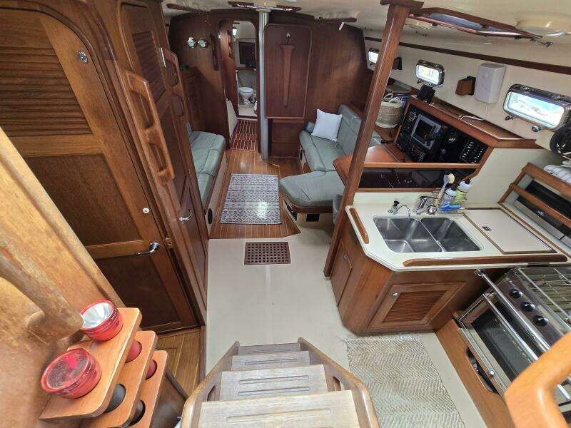 Balabusta 42ft Island Packet Yacht For Sale
