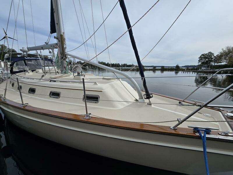 Balabusta 42ft Island Packet Yacht For Sale