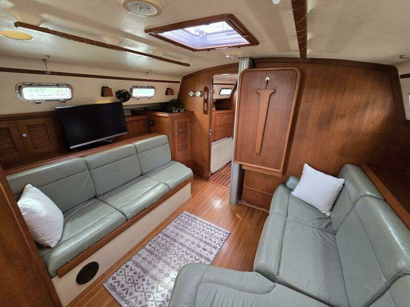 Balabusta 42ft Island Packet Yacht For Sale