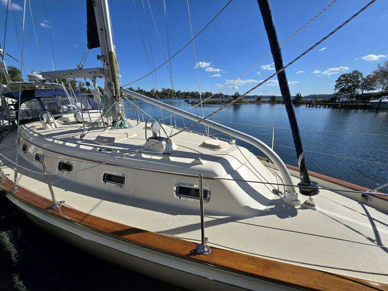 Balabusta 42ft Island Packet Yacht For Sale