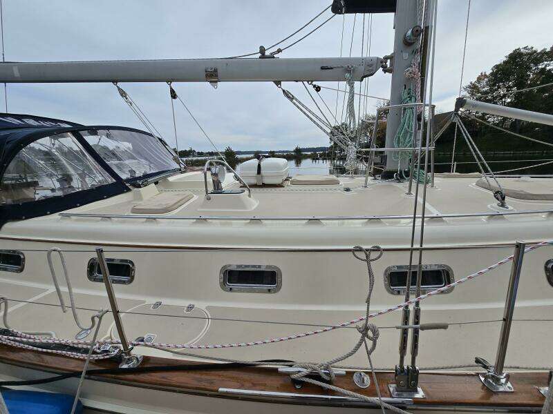 Balabusta 42ft Island Packet Yacht For Sale