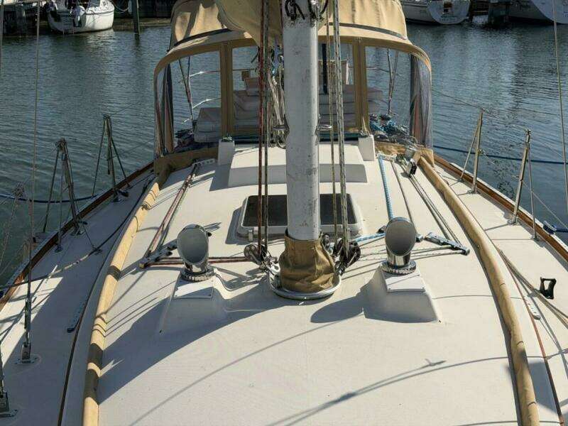 Key 34ft Sabre Yacht For Sale