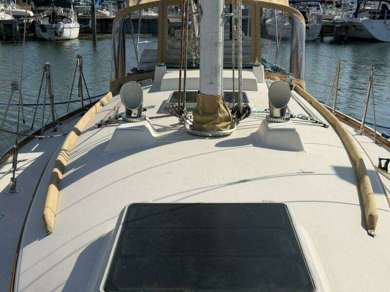 Key 34ft Sabre Yacht For Sale