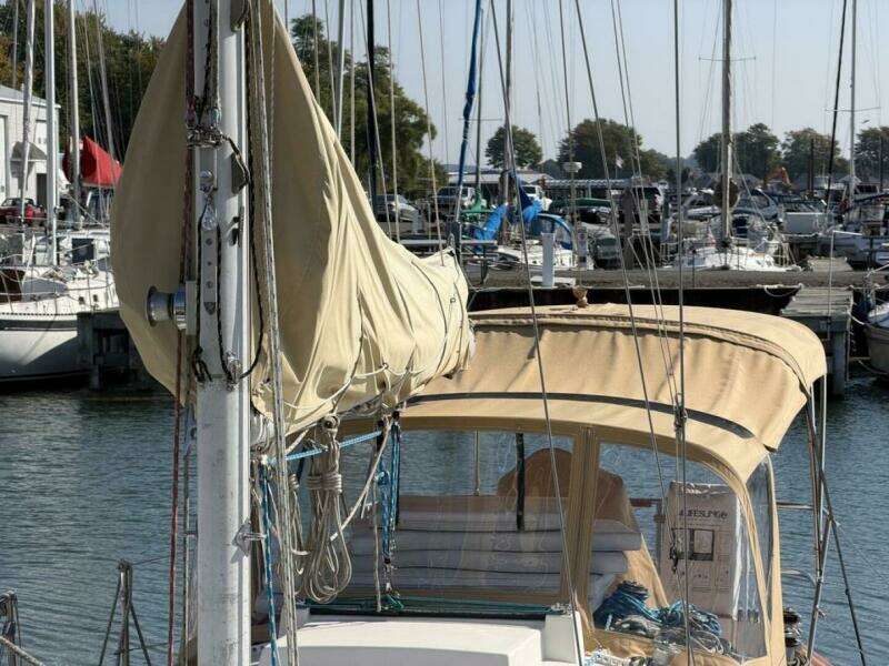 Key 34ft Sabre Yacht For Sale
