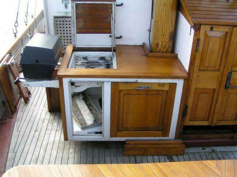 Labora 60ft Custom Yacht For Sale