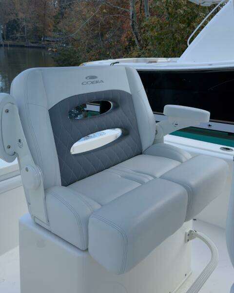 22ft Cobia Yacht For Sale