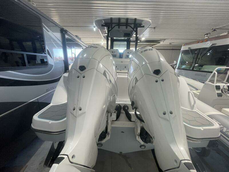 25ft Stingray Yacht For Sale