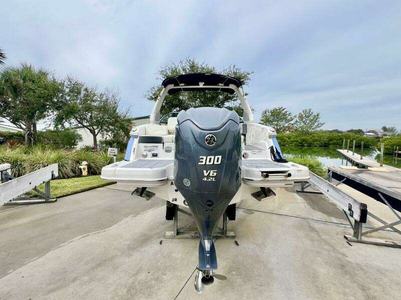 26ft Chaparral Yacht For Sale