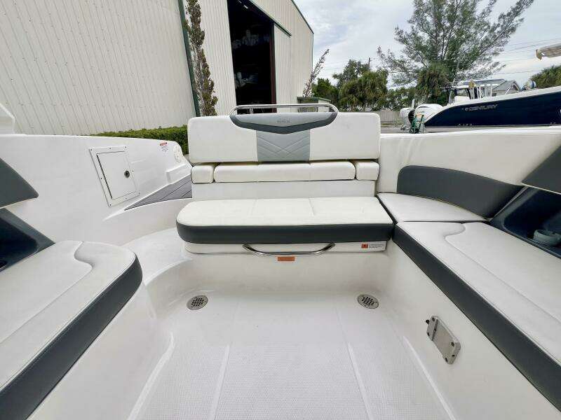 26ft Chaparral Yacht For Sale