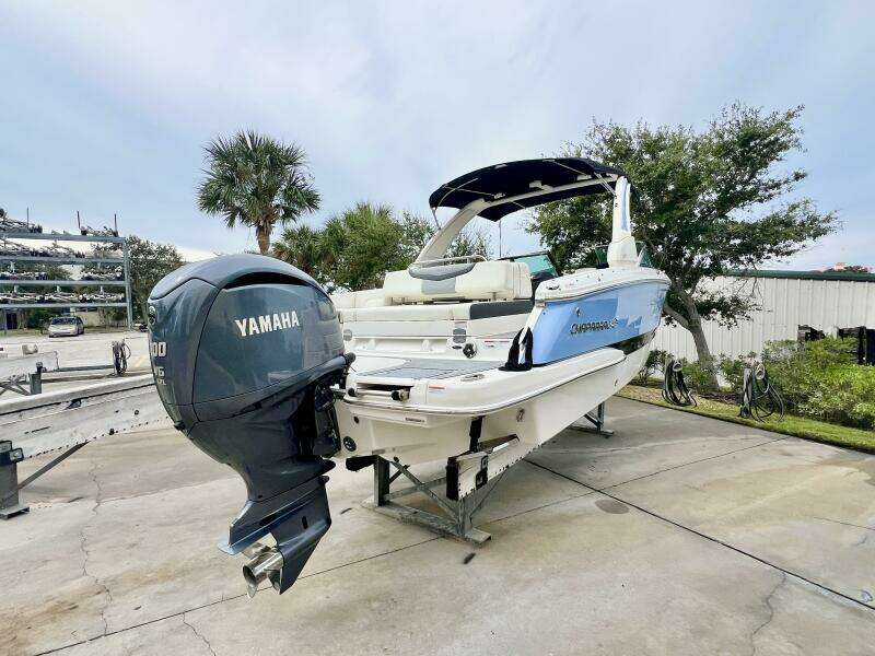 26ft Chaparral Yacht For Sale