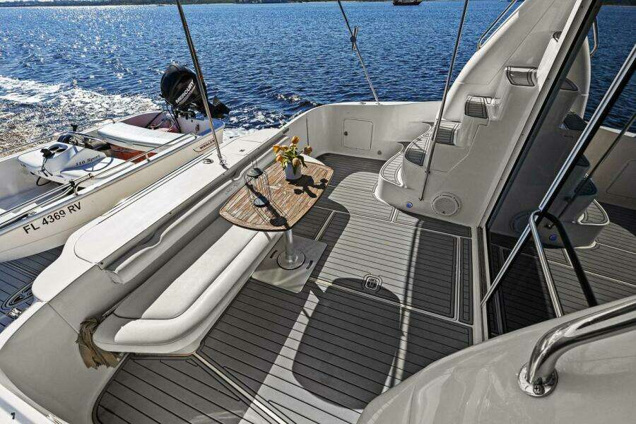 48ft Sea Ray Yacht For Sale