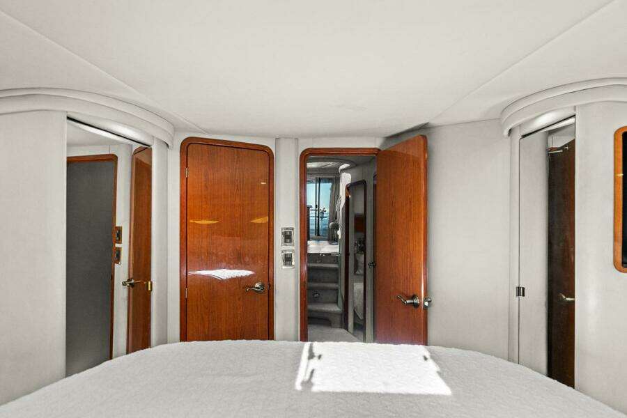 48ft Sea Ray Yacht For Sale