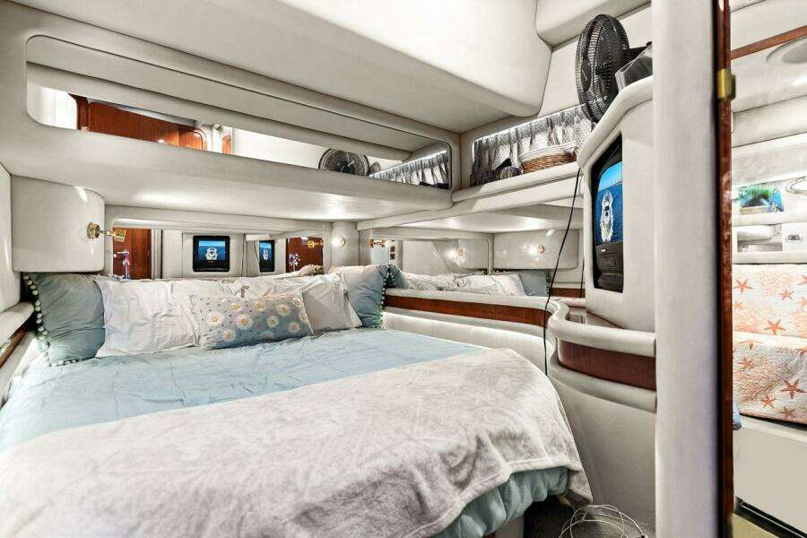 48ft Sea Ray Yacht For Sale