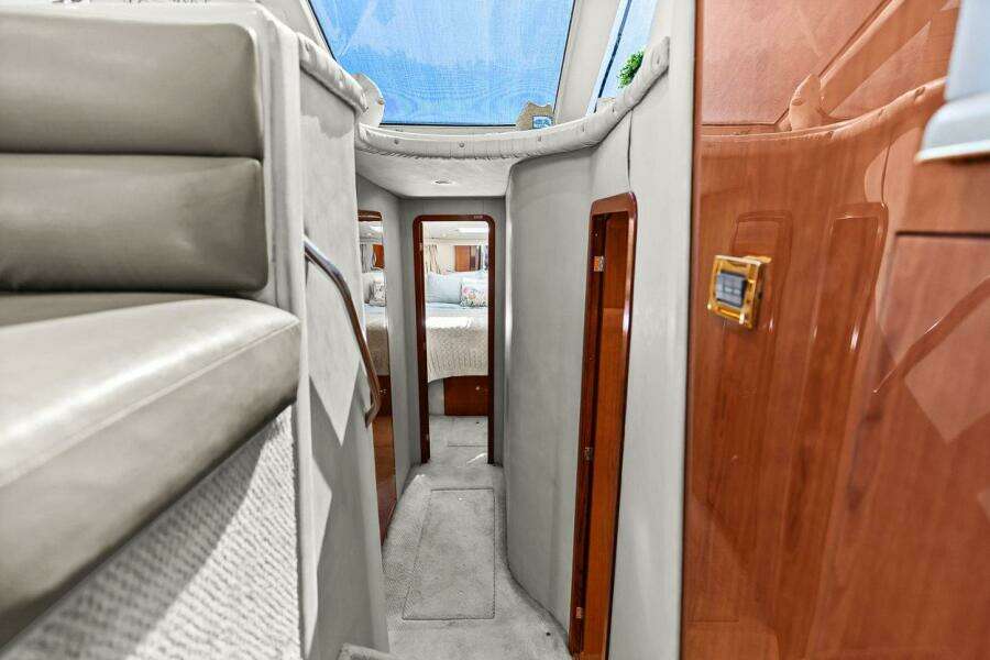 48ft Sea Ray Yacht For Sale