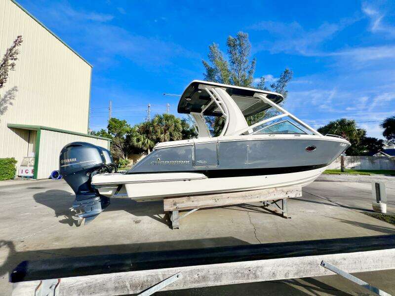 28ft Chaparral Yacht For Sale