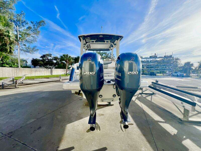 28ft Chaparral Yacht For Sale