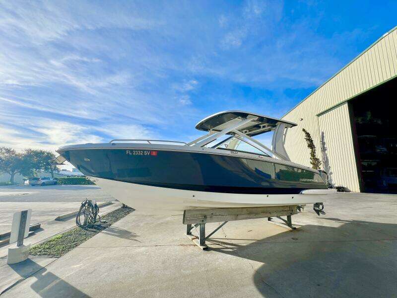 28ft Chaparral Yacht For Sale