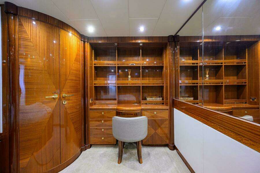 101ft Hargrave Yacht For Sale
