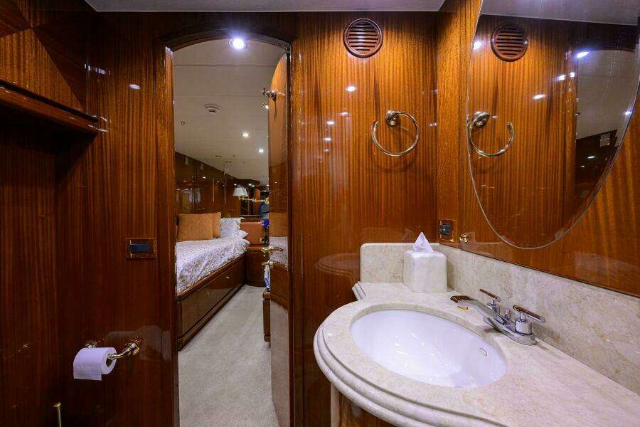 101ft Hargrave Yacht For Sale