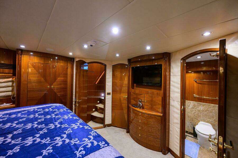 101ft Hargrave Yacht For Sale