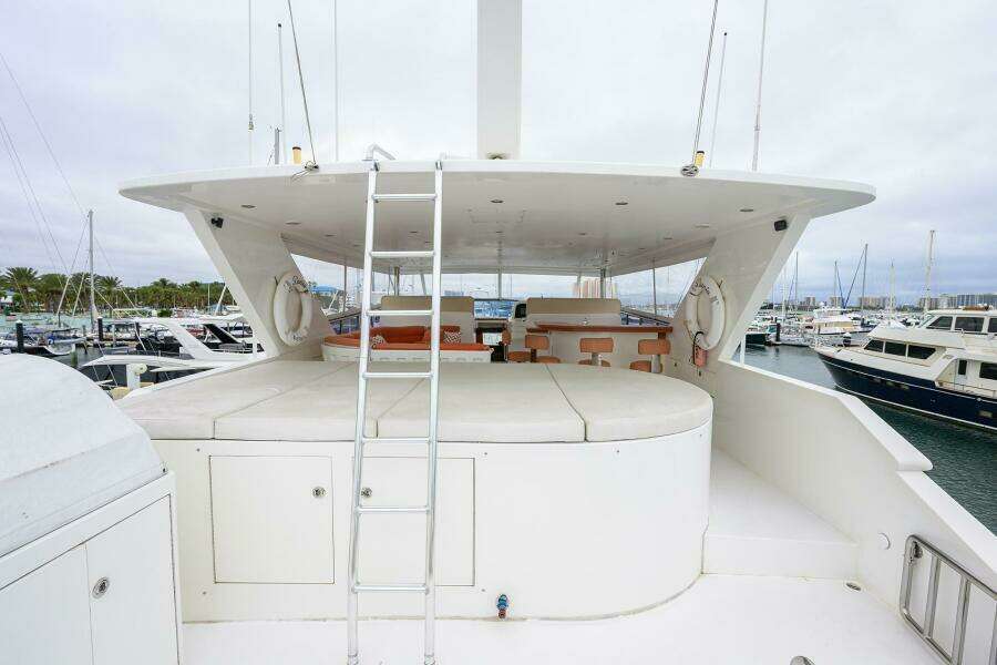 101ft Hargrave Yacht For Sale