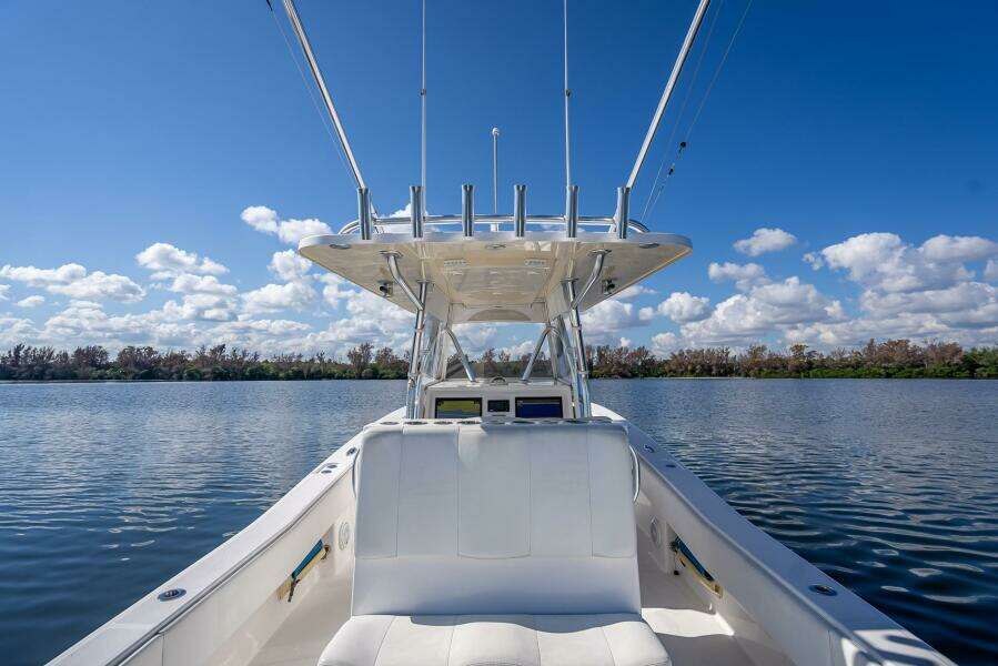 36ft Invincible Yacht For Sale