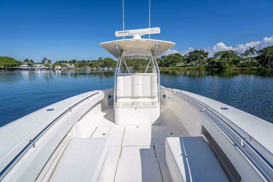 36ft Invincible Yacht For Sale