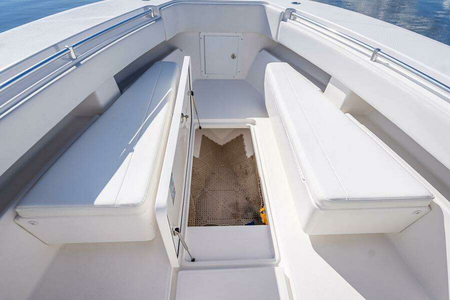 36ft Invincible Yacht For Sale