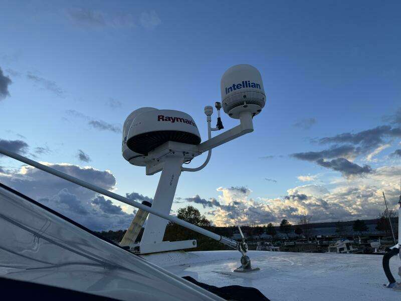 Done Building 45ft Meridian Yacht For Sale