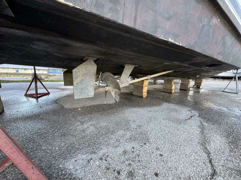 Done Building 45ft Meridian Yacht For Sale