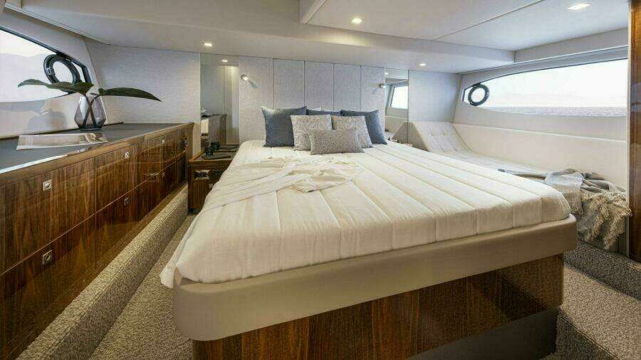 46ft Riviera Yacht For Sale