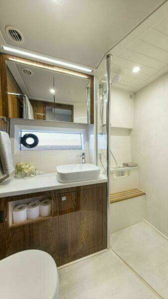 46ft Riviera Yacht For Sale