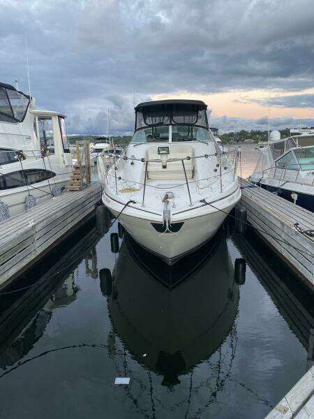 35ft Carver Yacht For Sale