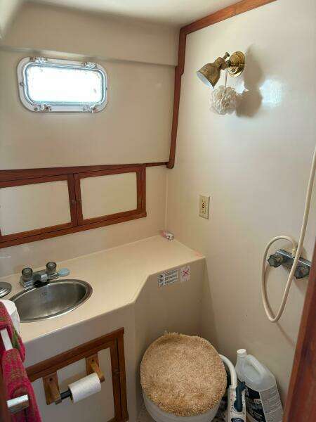 Birne 31ft Blue Seas Yacht For Sale